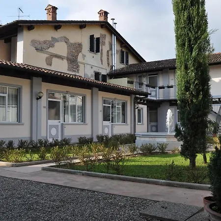 Le Residenze Del Tenore Holiday home Romano di Lombardia